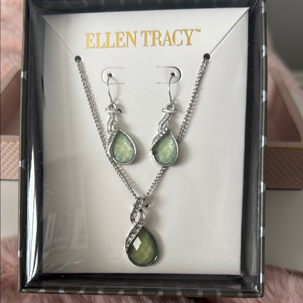 Ellen Tracy Silver Green Teardrop Necklace & Earring Set – NIB